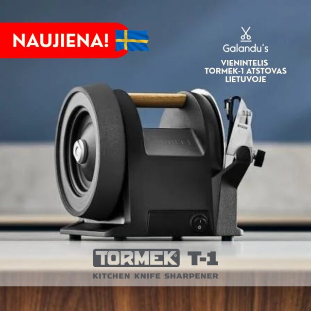 🔴NAUJIENA!🔴TORMEK T-1 JAU LIETUVOJE! 

Švedijoje sukurtas ir gaminamas TORMEK T-1 – modernus elektrinis peilių galąstuvas, sukurtas tiems, kurie vertina aštrius peilius, tikslumą ir kokybę. 

🔪Dabar profesionalaus lygio peilių priežiūra gali tapti paprasta kasdienės virtuvės dalimi jūsų namuose! 

Kuo išsiskiria TORMEK T-1? 

• Tikslumas ir kontrolė. 
Patentuotas kreipiklis leidžia reguliuoti galandimo kampą nuo 8° iki 22° kiekvienoje pusėje, todėl galandimą galima pritaikyti skirtingiems virtuviniams peiliams. 

• Deimantinio disko tikslumas. Smulkiagrūdis DF-150 deimantinis diskas (600 grūdėtumo) galanda visą peilio nuožulniąją briauną, o ne vien jos kraštą. Pašalinama tik tiek metalo, kiek būtina, todėl tausojami peilio ašmenys. 

• Išskirtinis aštrumas. PW-160 kompozitinis poliravimo diskas padeda pašalinti užvartas ir nupoliruoti pjovimo briauną, kad peilis pjautų lengvai ir tiksliai. 

• Tylus veikimas. Vos apie 45 dB siekiantis triukšmo lygis leidžia patogiai galąsti peilius namų aplinkoje. 

• Kokybė, kurią matote ir jaučiate. Tvirta, milteliniu būdu dažyta cinko liejinio konstrukcija, ąžuolinė rankena ir kompaktiškas dizainas sujungia funkcionalumą bei estetiką. 

Kompaktiškas ir praktiškas:
Matmenys: 204 × 196 × 181 mm
Svoris: 5,4 kgĮtampa: 220–240 V
Laido ilgis: 1,7 m
Integruotas magnetas plieno dalelėms surinkti
4 spalvų pasirinkimas: balta, pilka, juoda, žalia. 

🇸🇪 Švediška kokybė.

GALANDUS – VIENINTELIS TORMEK-1  ATSTOVAS LIETUVOJE!

Atraskite TORMEK T-1 ir mėgaukitės aštrių peilių darbu savo virtuvėje!

Sužinokite daugiau apie TORMEK T-1
https://galandus.lt/product/virtuvinis-peiliu-galastuvas-tormek-t-1/

Apžiūrėti ir įsigyti galite Galandus parduotuvėje.

Laukiame! 🔥

#Galandus #Tormek #TormekT1 #PeiliųGalandimas #ŠvediškaKokybė #VirtuvėsĮrankiai #AštrūsPeiliai